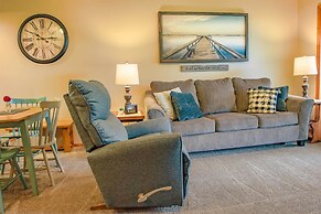 Cozy Branson Getaway ~ 2 Mi to Silver Dollar City!