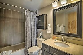 Spacious Breckenridge Condo: Walk to Ski Lifts!