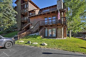 Spacious Breckenridge Condo: Walk to Ski Lifts!