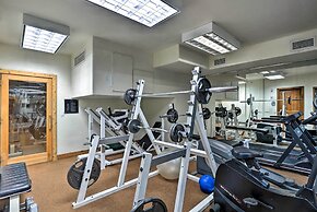 Couple's Ski Condo: 1 Mi to Breckenridge Golf Club