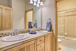 Gorgeous Fraser Townhome w/ Private Hot Tub!