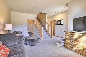 Gorgeous Fraser Townhome w/ Private Hot Tub!