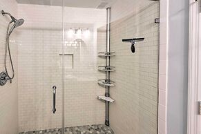 1 Mi to Beach: Family-friendly Evian Resort Condo!