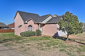 Charming Nashville Home ~ 6 Mi to Downtown!