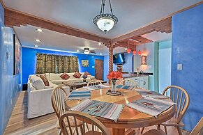 Cozy 'blue Adobe' w/ Steam Room 2 Mi. From Taos!