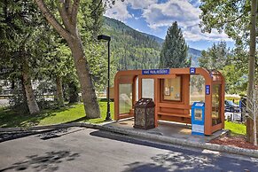 Vail Ski Condo w/ Community Pool + Mtn Shuttle!