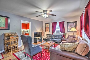 Relaxing Golden Getaway w/ Grill < 1 Mi to Town!