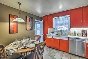 Relaxing Golden Getaway w/ Grill < 1 Mi to Town!