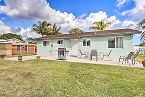 Gated Southern Miami Home: 22 Mi to Downtown!