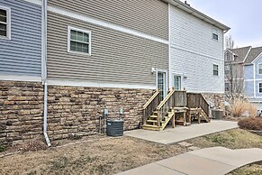 Charming Omaha Condo - 13 Miles to Downtown!