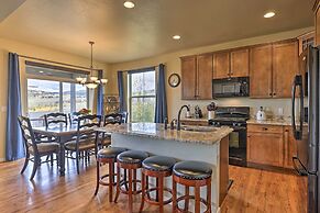 Granby Home w/ Hot Tub + Ski, Golf & Pool Access