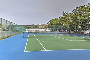 Ocean City Condo w/ Patio - Great Central Location