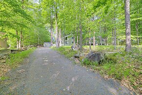 1 Block to Lake: Poconos Getaway w/ Fire Pit!