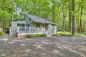 1 Block to Lake: Poconos Getaway w/ Fire Pit!
