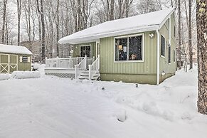 1 Block to Lake: Poconos Getaway w/ Fire Pit!