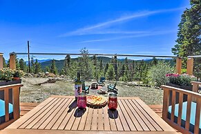 2 Mi to St Marys Glacier: Modern Cabin w/ Hot Tub