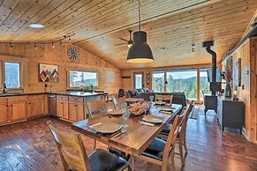 2 Mi to St Marys Glacier: Modern Cabin w/ Hot Tub