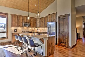 Mtn-view Fraser Home w/ Hot Tub - Near Skiing!