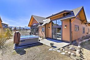 Mtn-view Fraser Home w/ Hot Tub - Near Skiing!