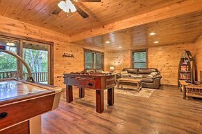 'serenity Now' Cabin w/ Fire Pit + Game Room!