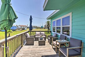 Breezy Surfside Beach Home w/ Deck: Walk to Beach