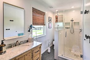 Breezy Surfside Beach Home w/ Deck: Walk to Beach