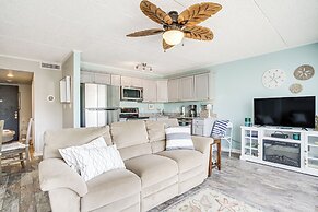 Walk to Shore: Retreat w/ Balcony in Ocean City