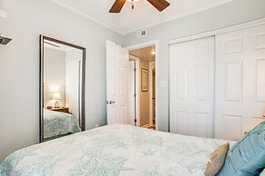 Walk to Shore: Retreat w/ Balcony in Ocean City