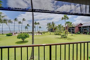 Breezy Kaunakakai Retreat w/ Community Pool!