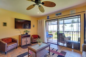 Breezy Kaunakakai Retreat w/ Community Pool!