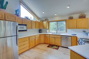 Sunriver Getaway w/ Sharc Waterpark Passes!