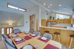 Sunriver Getaway w/ Sharc Waterpark Passes!