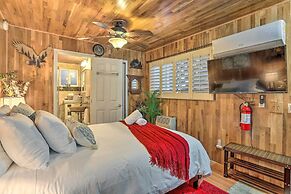 1 Mi to Lake Gregory: Boho Crestline Cabin
