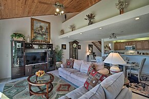 1 Mi to PGA Golf: Retreat w/ Pool in Palm Beach