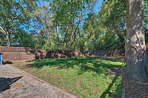 Modern Atlanta Getaway ~ 3 Miles to Downtown!