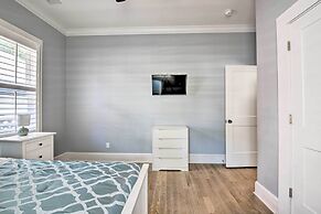 Modern Atlanta Getaway ~ 3 Miles to Downtown!