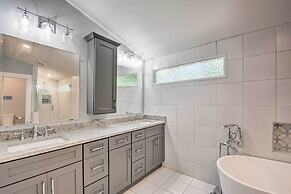 Modern Atlanta Getaway ~ 3 Miles to Downtown!