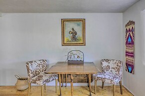Chic Bungalow: Yard & Fire Pit ~ 2 Mi to Downtown