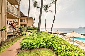 Oceanfront Kailua-kona Townhome w/ Pool & Views!