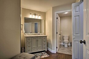 Branson Condo w/ Pool Access, Walk to Fishing