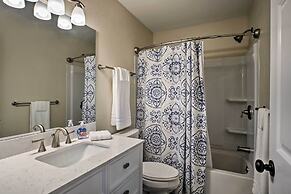 Branson Condo w/ Pool Access, Walk to Fishing