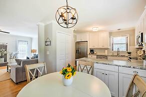 Modern 'southern Comforts' Home Near Charleston