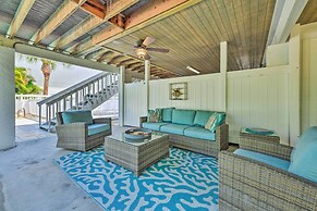Canal-front Gem w/ Pool & Hot Tub in Anna Maria