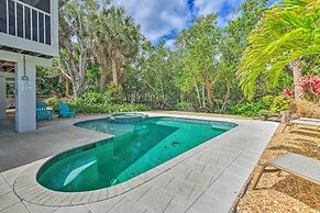 Canal-front Gem w/ Pool & Hot Tub in Anna Maria