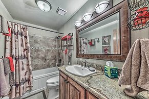 Tranquil Ruidoso Cabin w/ Private Hot Tub!