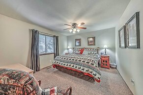 Tranquil Ruidoso Cabin w/ Private Hot Tub!