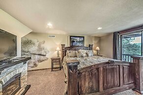 Tranquil Ruidoso Cabin w/ Private Hot Tub!