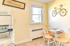 Baltimore Home < 2 Mi to Dtwn Towson