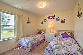 ~ 5 Mi to Theme Parks: Kissimmee Home w/ Pool