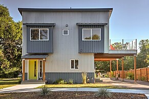 Missoula Getaway w/ Balcony, 2 Mi to Downtown!